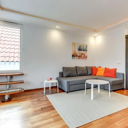 Comfort Szeroka Daire